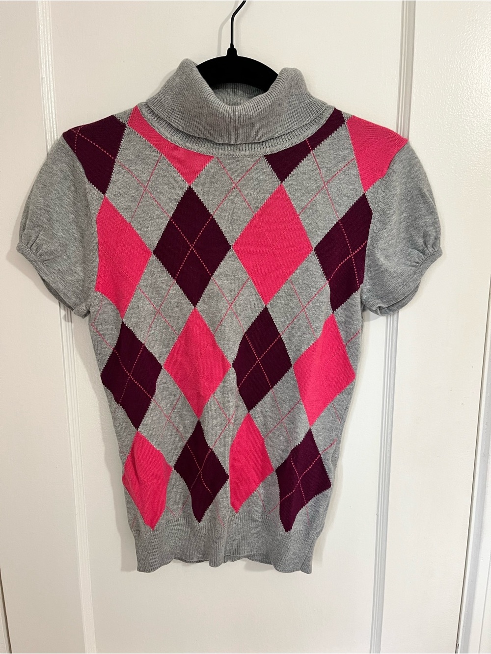 NWT Argyle Turtleneck Short-Sleeve Sweater